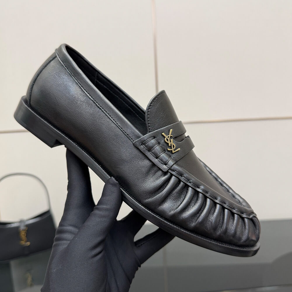 Y51 LE LOAFER S*pple in shiny leather