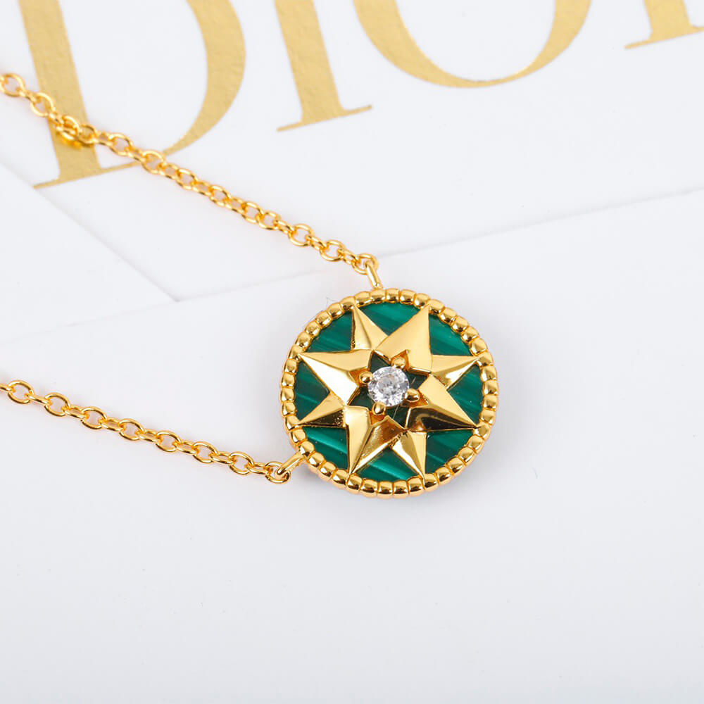 D10r necklace