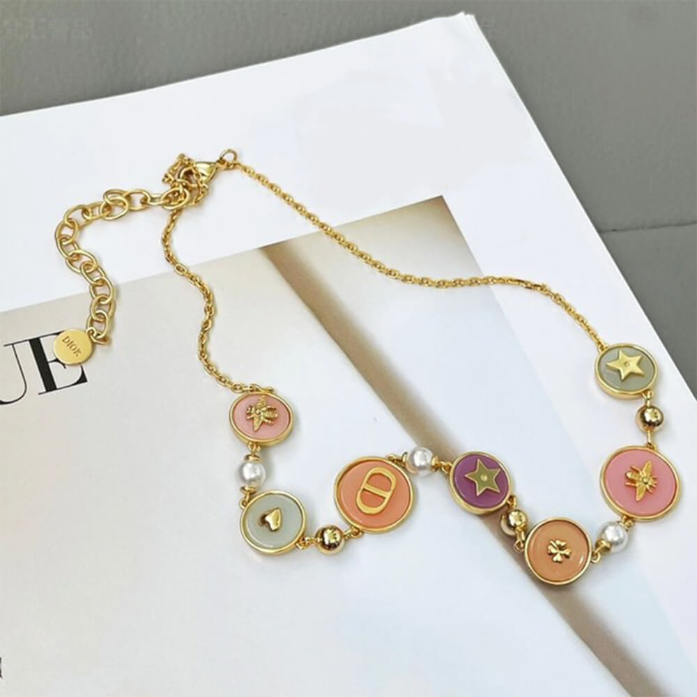 D10r necklace