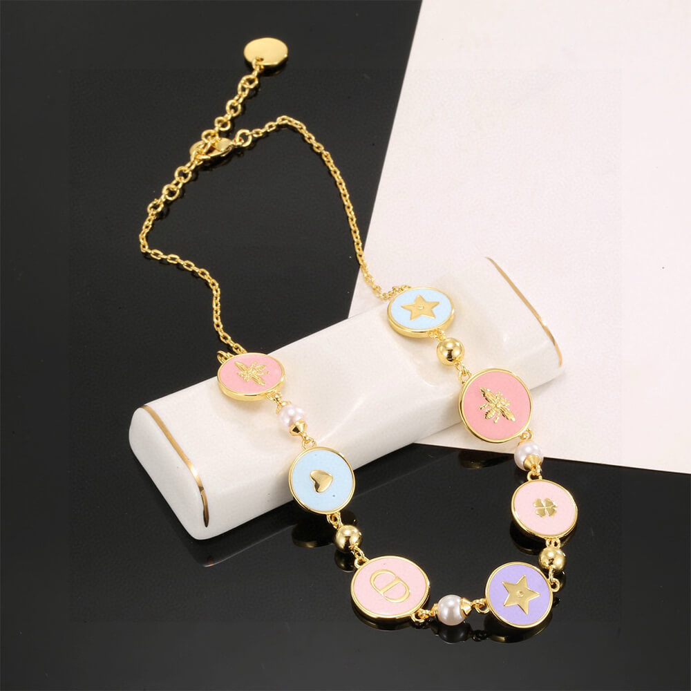 D10r necklace