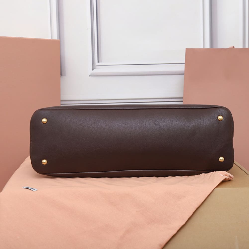 M1um1u Large Aventure nappa leather bag(HIGH-END GRADE)