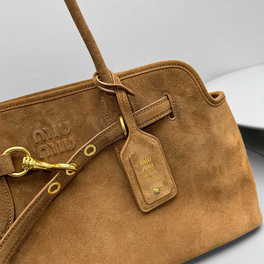 M1um1u Large Aventure suede bag(HIGH-END GRADE)