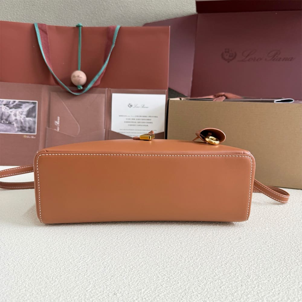 L0r0 P1ana Extra Bag L27(High-end Grade)