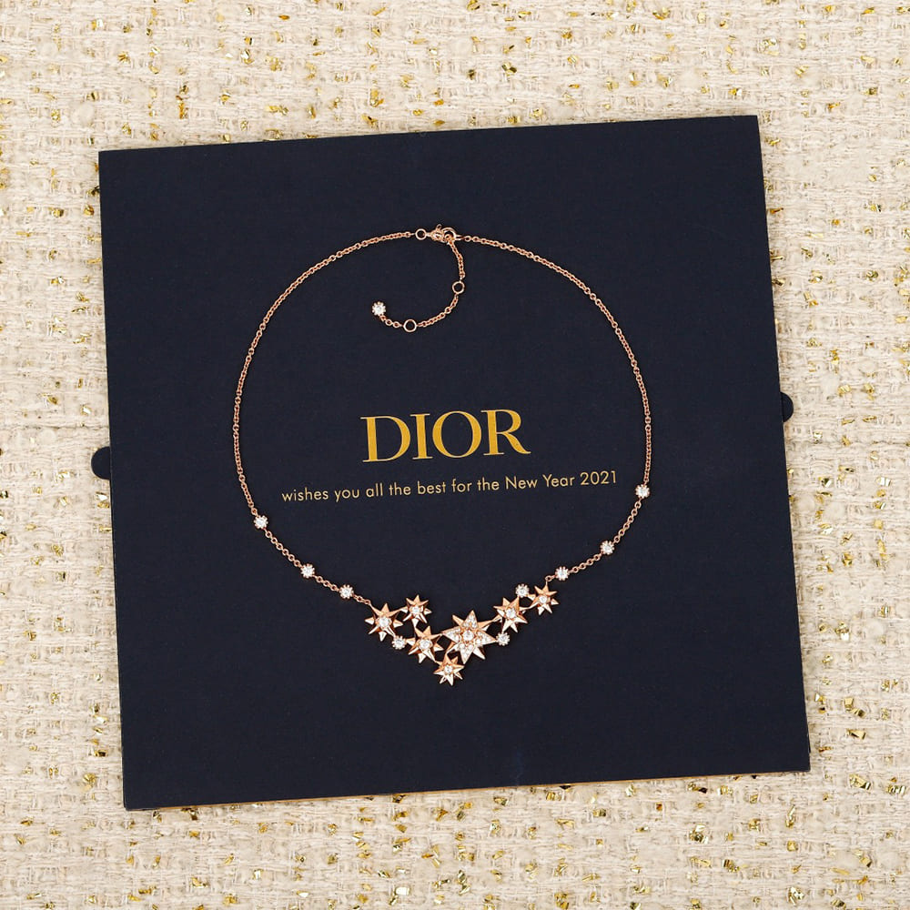 D10r necklace