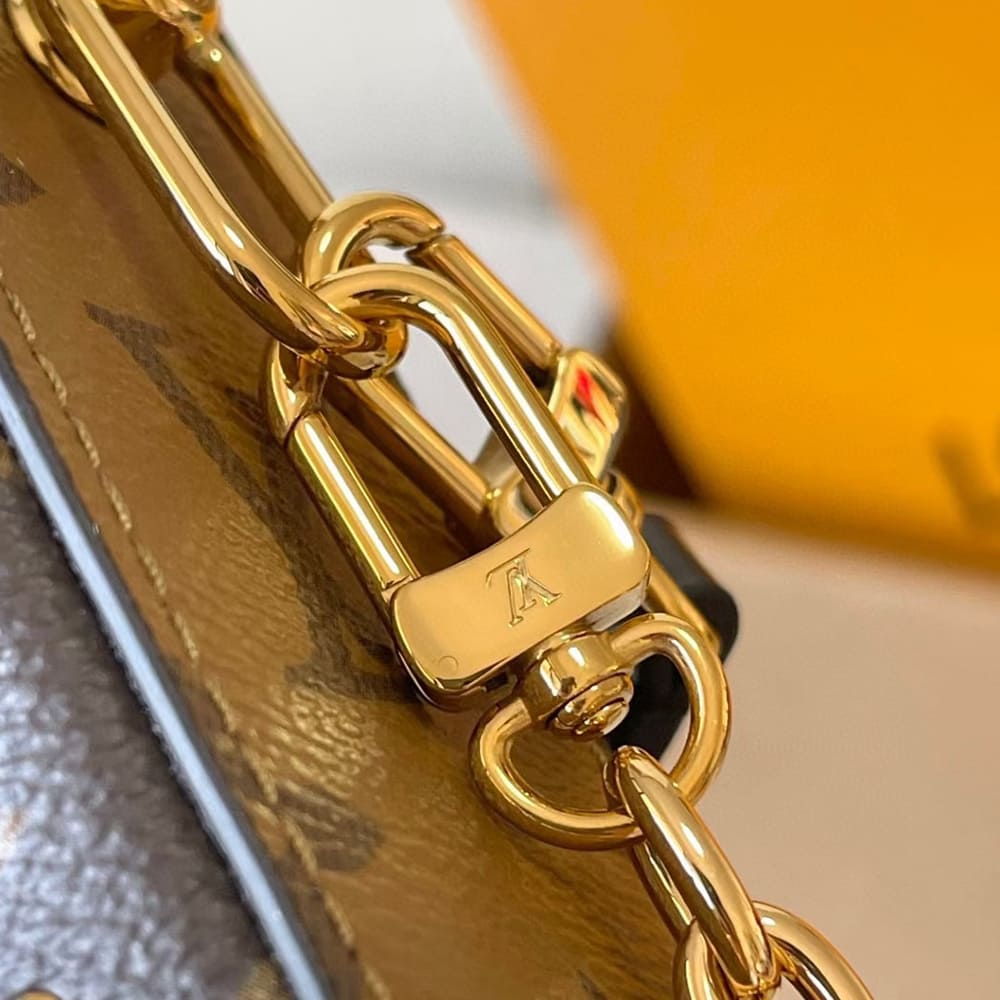 LV Slim Trunk