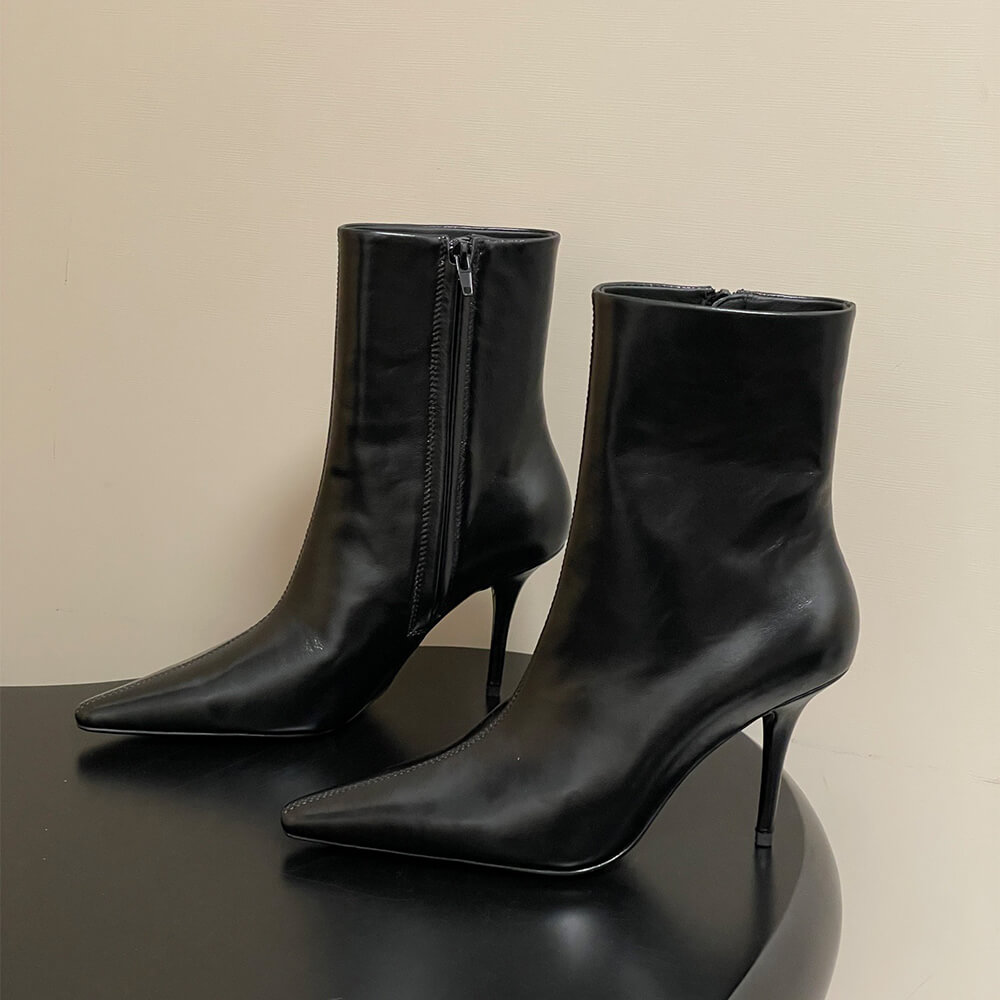 Y51 ASHLEY booties in smooth leather