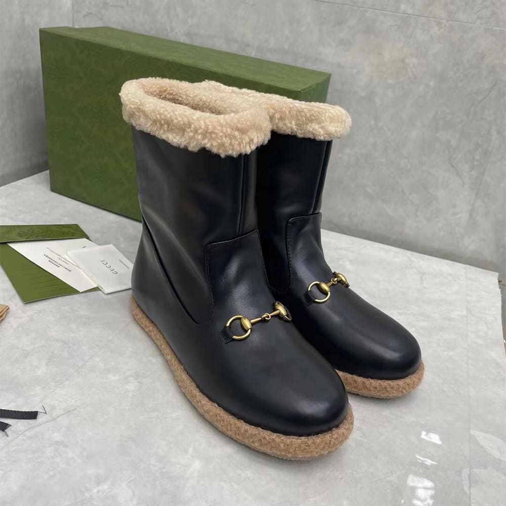 Gvc*1 ankle boots with Horsebit