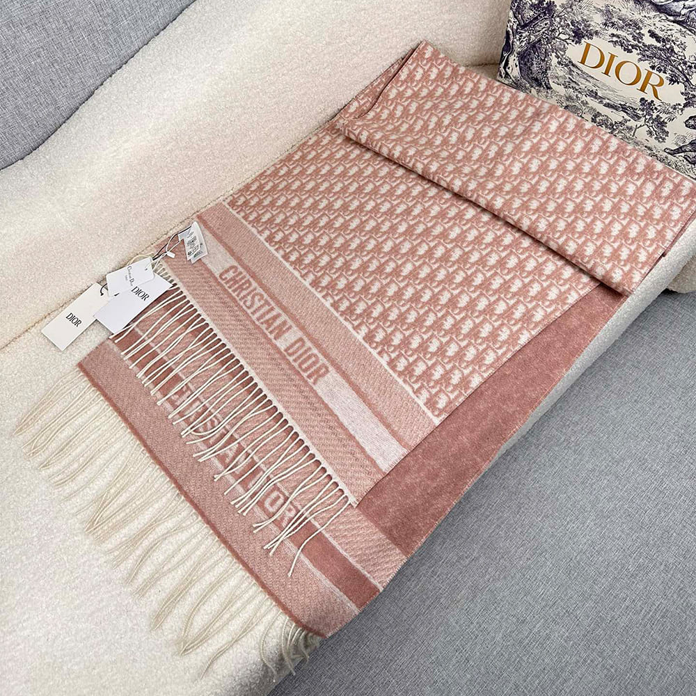 D10r Printed scarf