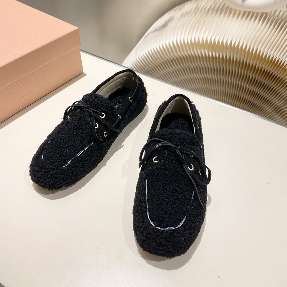 M1um1u Shearing loafers
