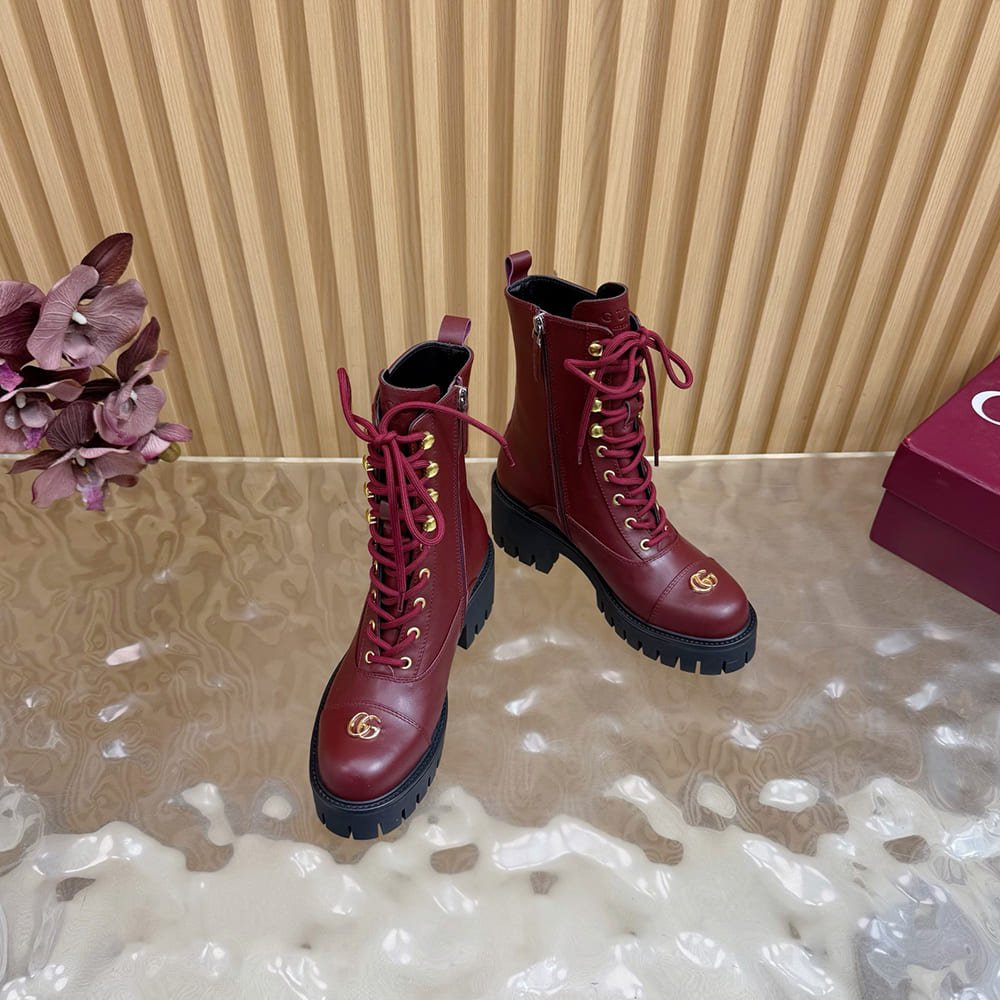 Gvc*1 Women’s lace-up ankle boot with GG