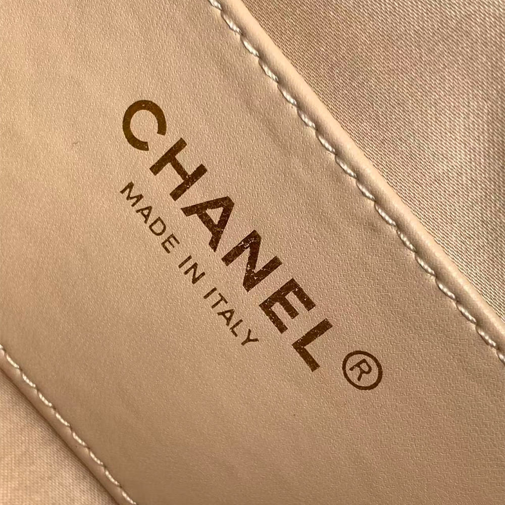 Ch**el 25 Mini Handbag(HIGH-END GRADE)