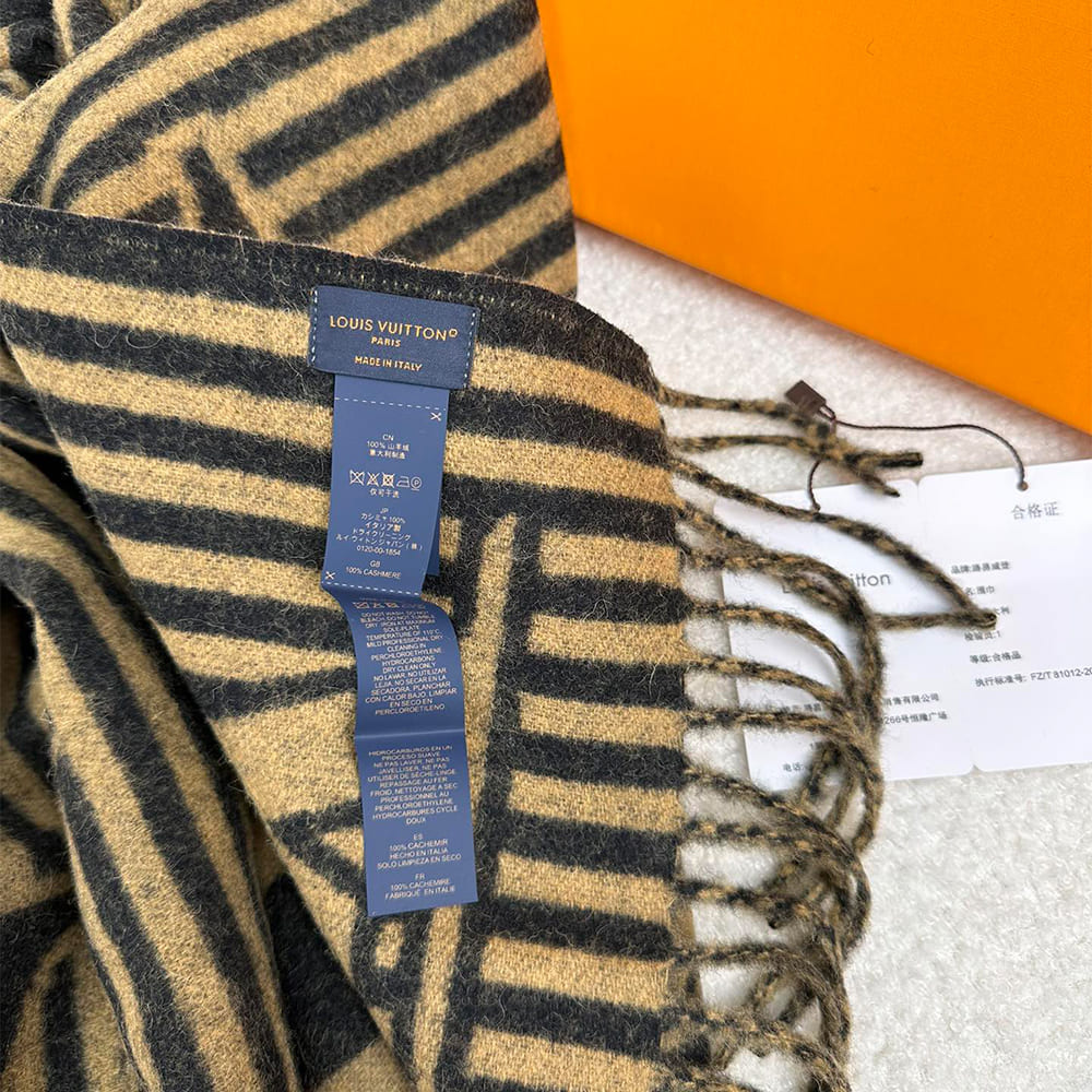 LV Scarf cashmere