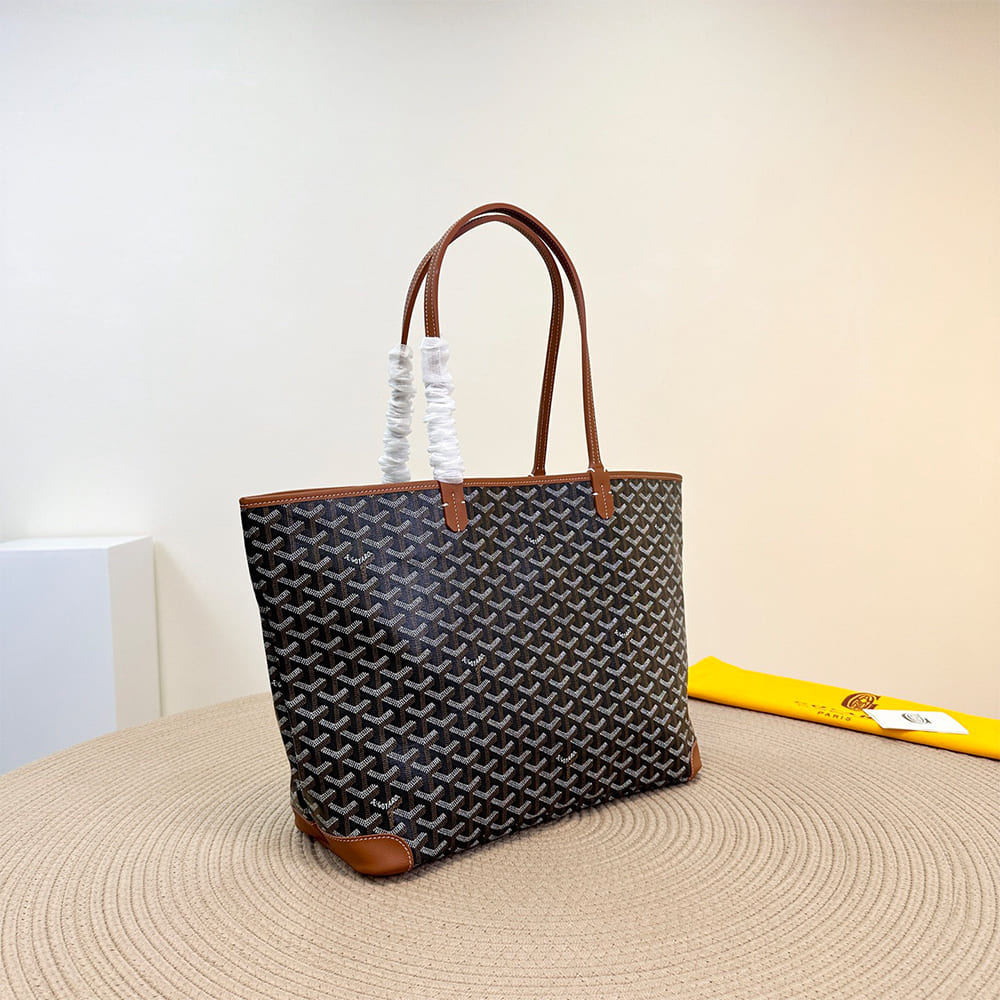 G09ard Artois MM Bag