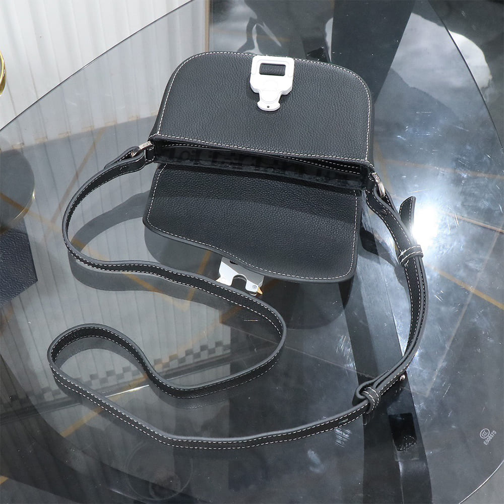 D10r Mini Saddle Messenger Bag with Flap