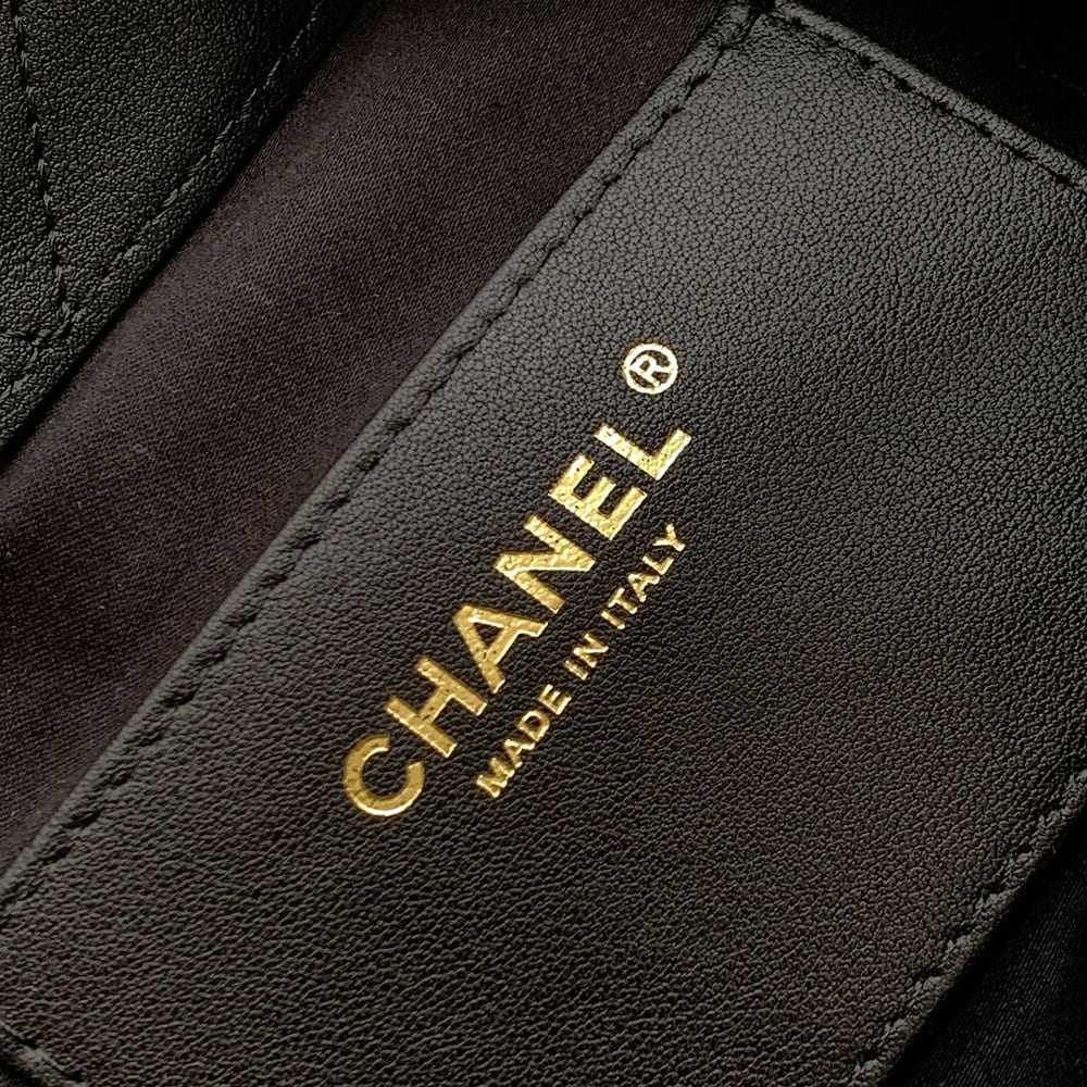 Ch**el HOBO HANDBAG(HIGH-END GRADE)
