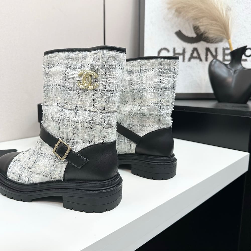 Ch**el Boots