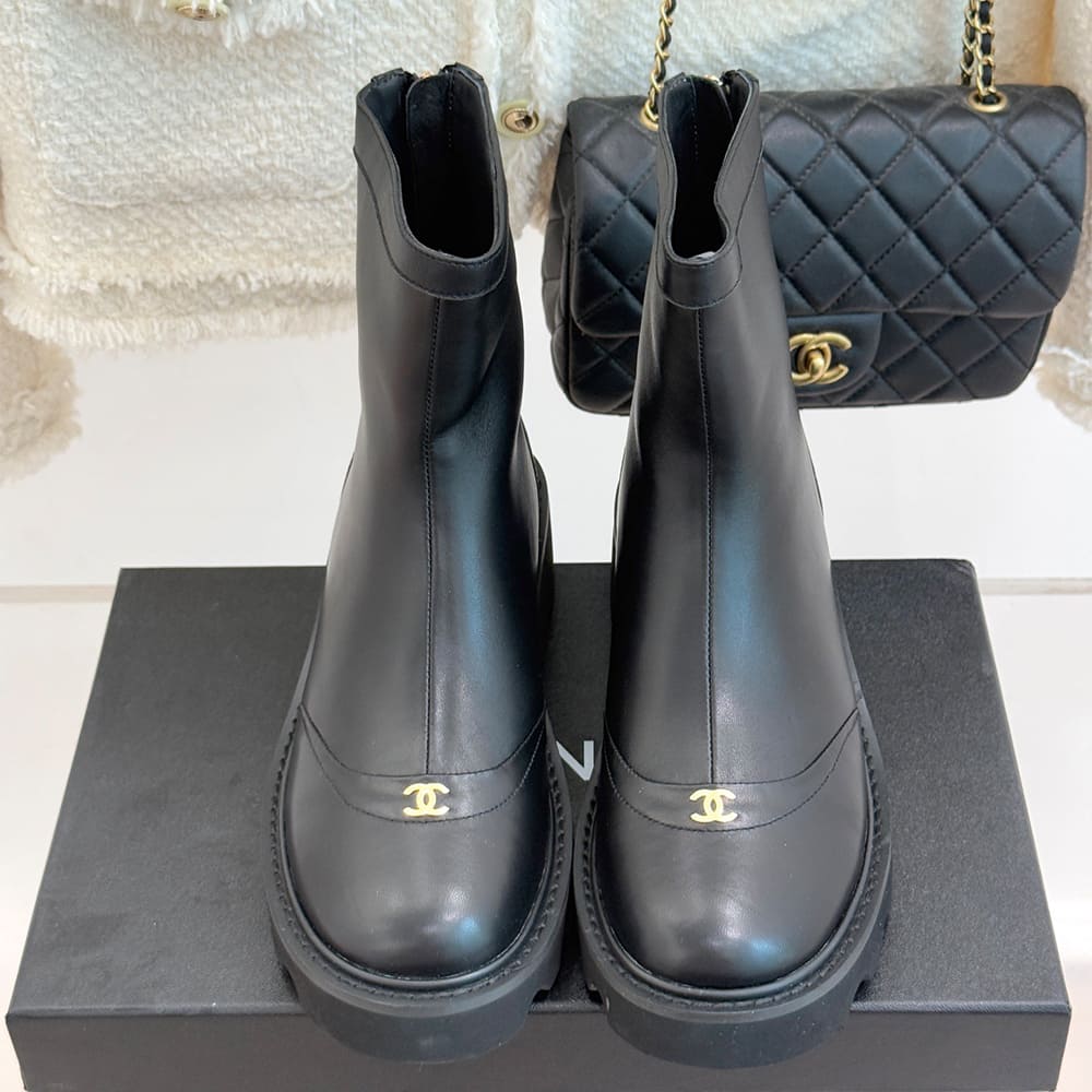 Ch**el Boots