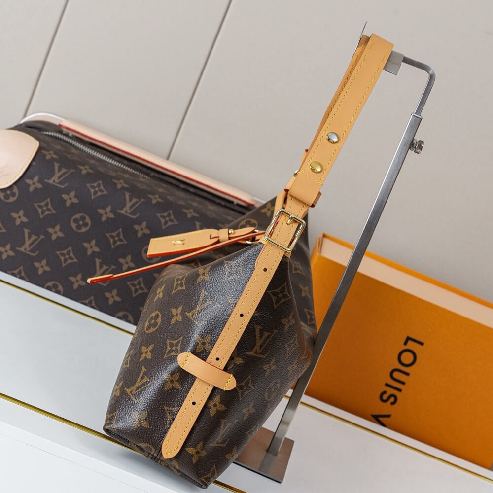 LV CarryAll East West(HIGH-END GRADE)