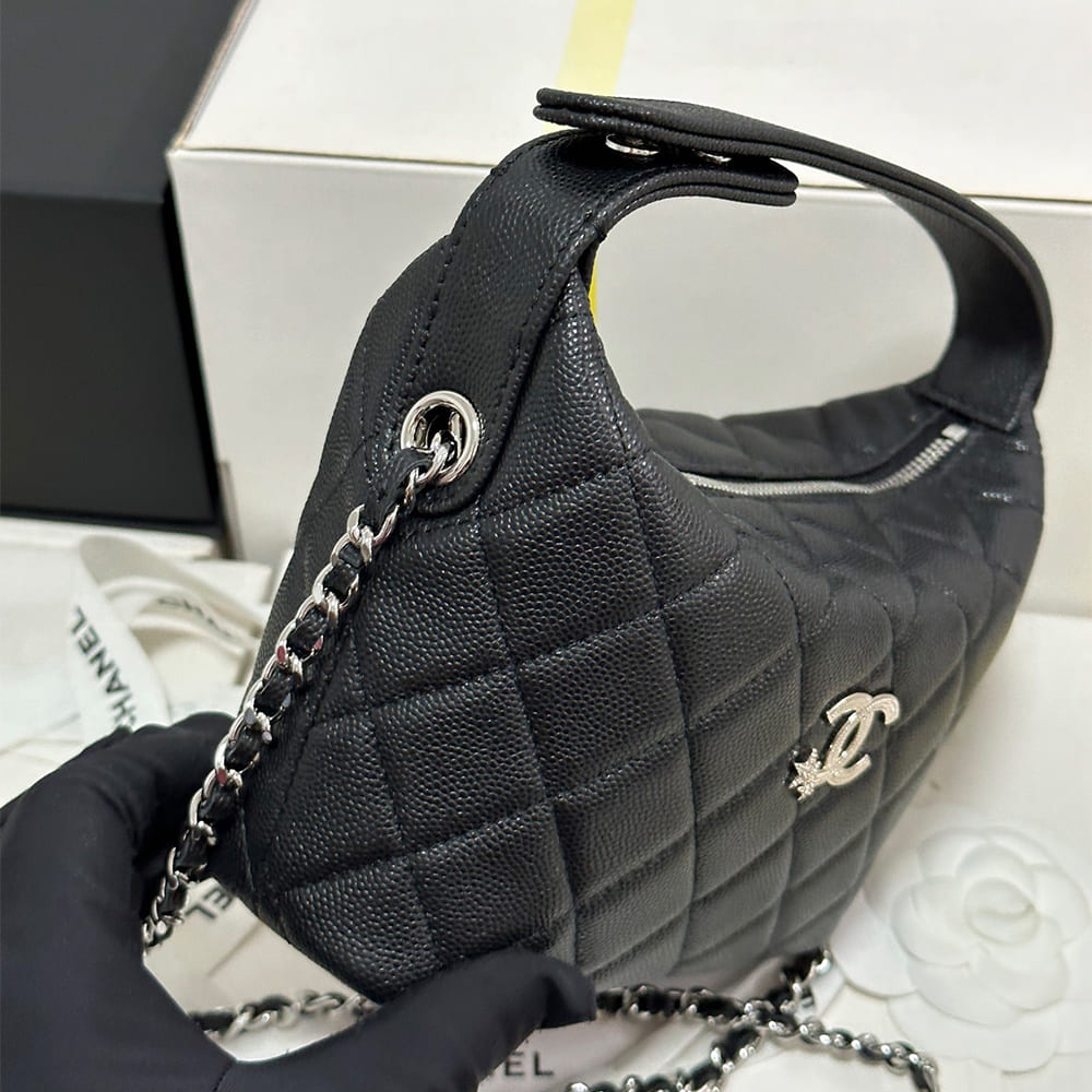 Ch**el Clutch with Chain(HIGH-END GRADE)