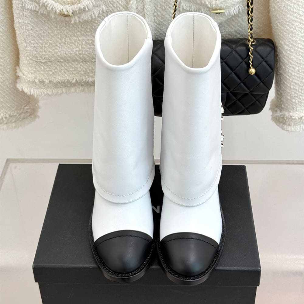 Ch**el Boots