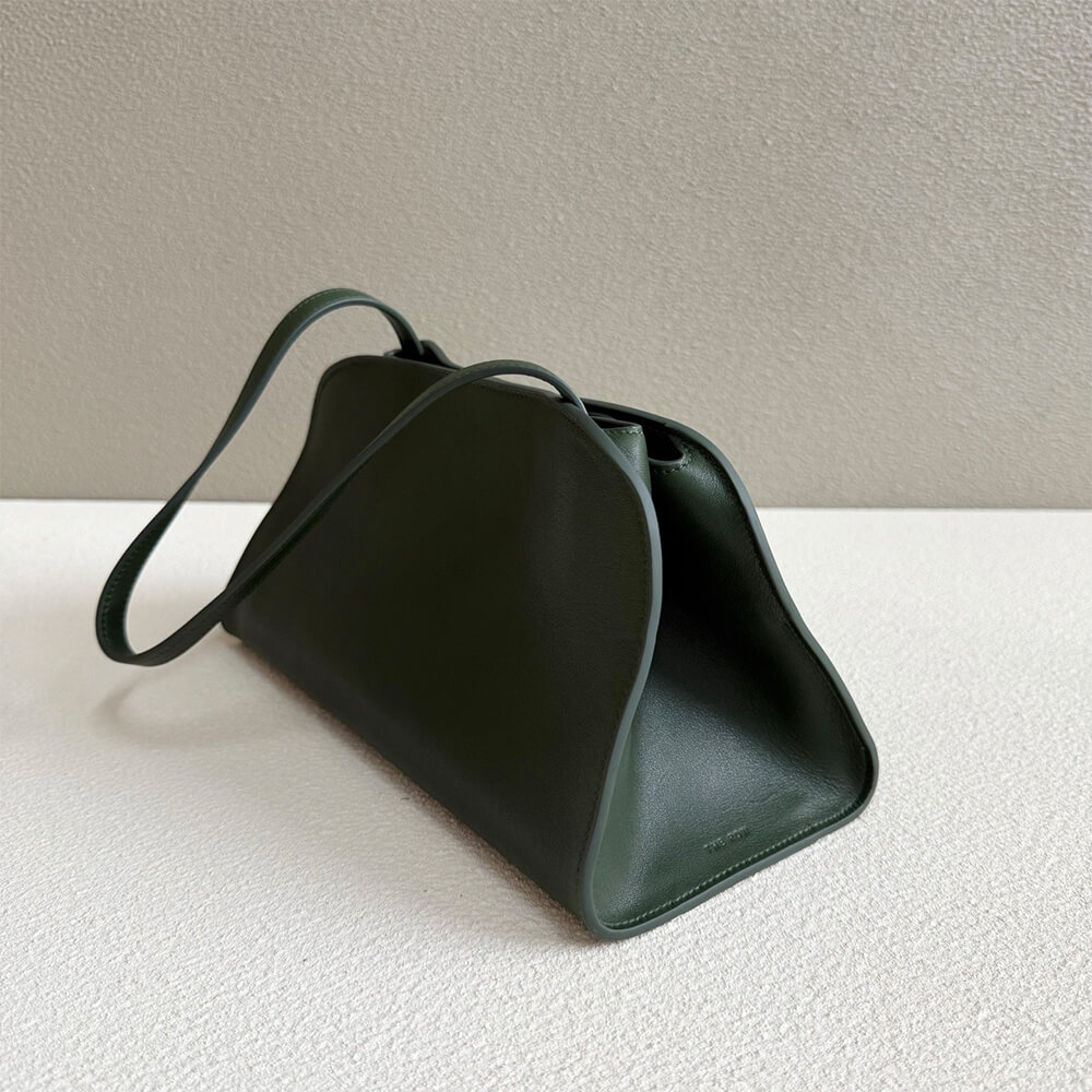The R0w Peggy Clutch in Leather(HIGH-END GRADE)