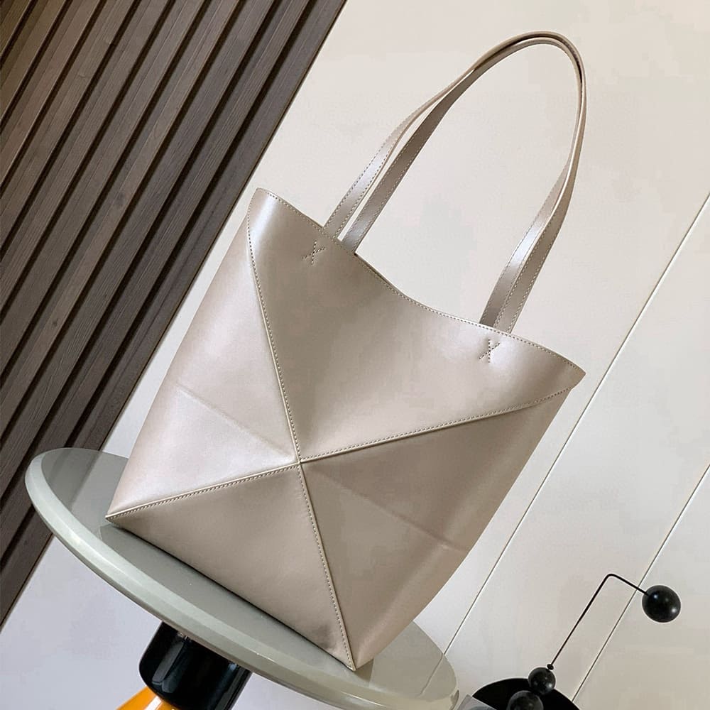 L0ew* Medium Puzzle Fold tote in shiny calfskin(HIGH-END GRADE)