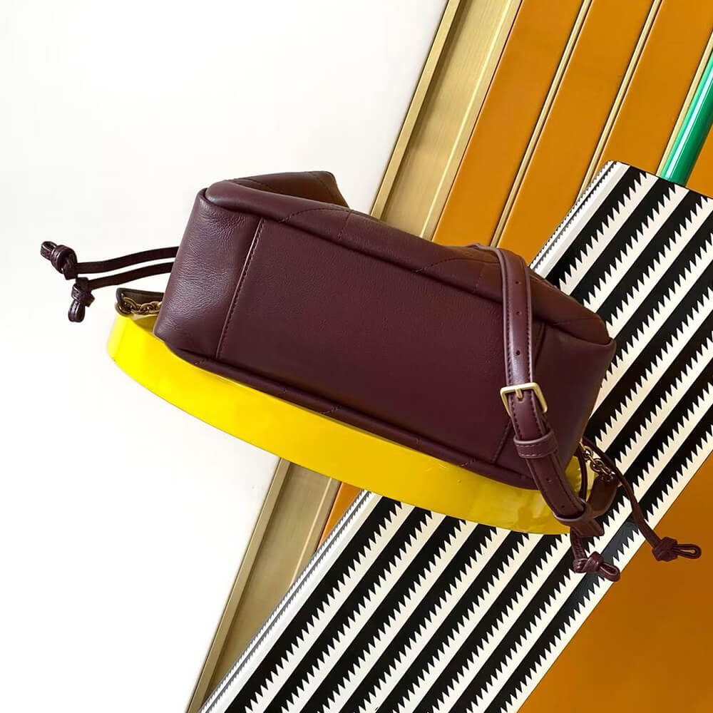 Y51 JAMIE shoulder pouch in lambskin