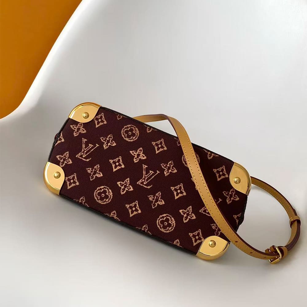 LV Alma Trunk BB