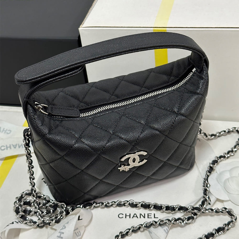 Ch**el Clutch with Chain(HIGH-END GRADE)