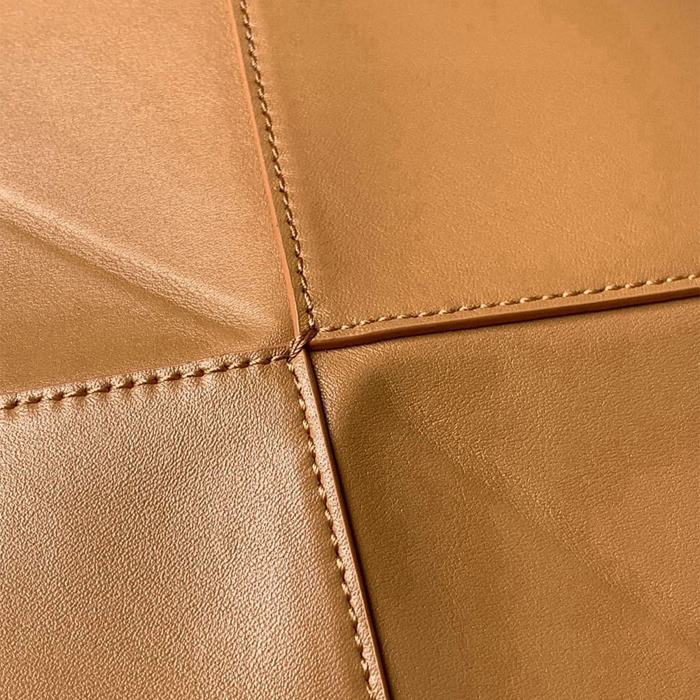 L0ew* Medium Puzzle Fold tote in shiny calfskin(HIGH-END GRADE)