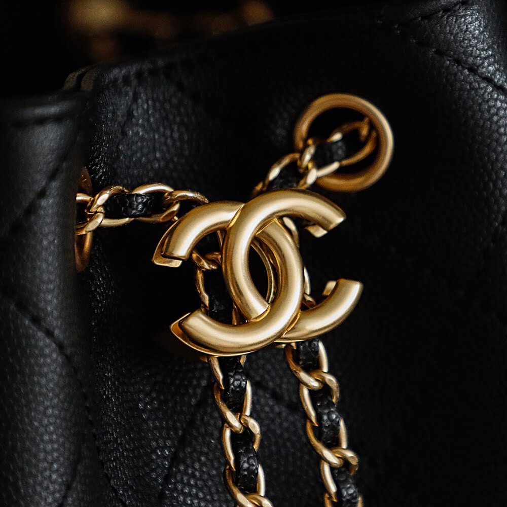 Ch**el 25 Small Handbag(TAX-FREE GRADE)