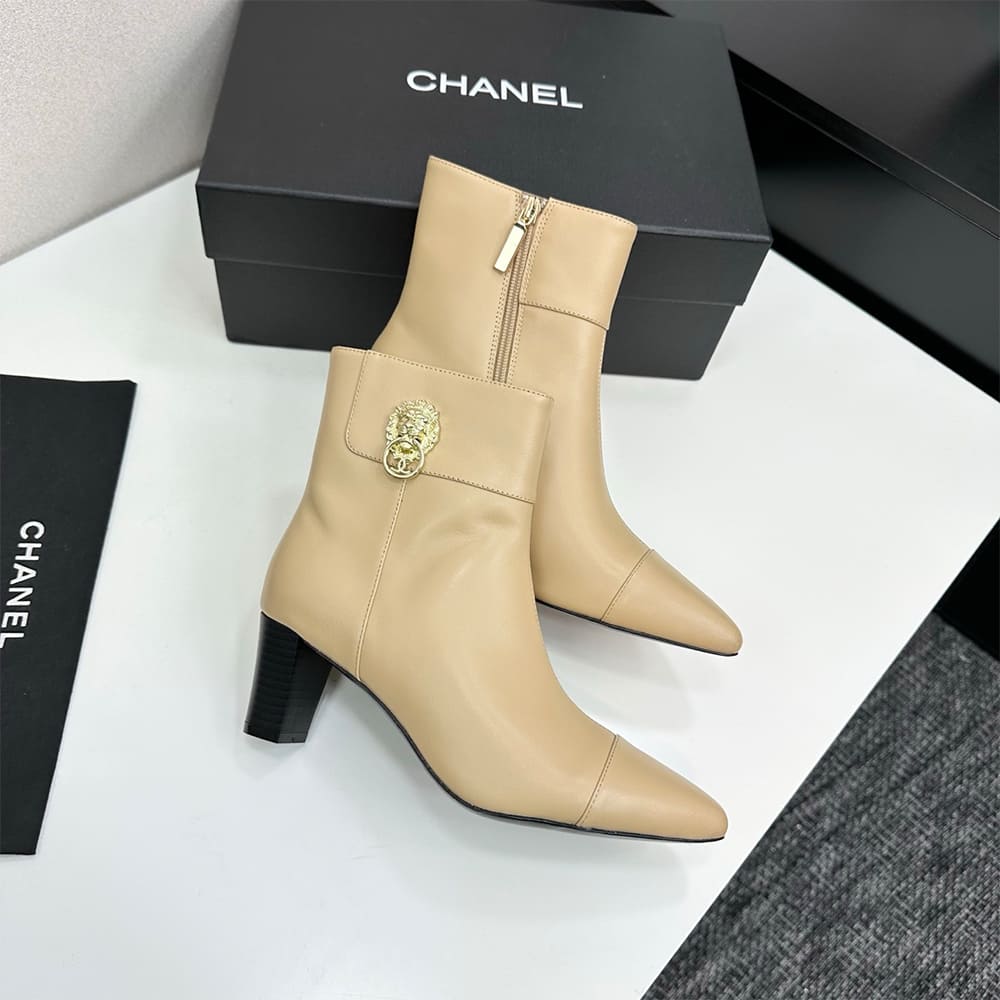 Ch**el Boots