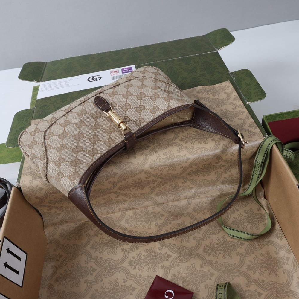 Gvc*1 Jackie Slim small shoulder bag