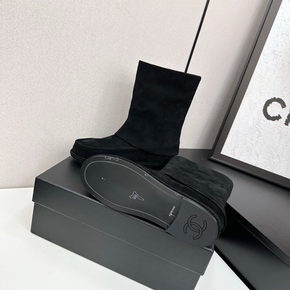 Ch**el Boots