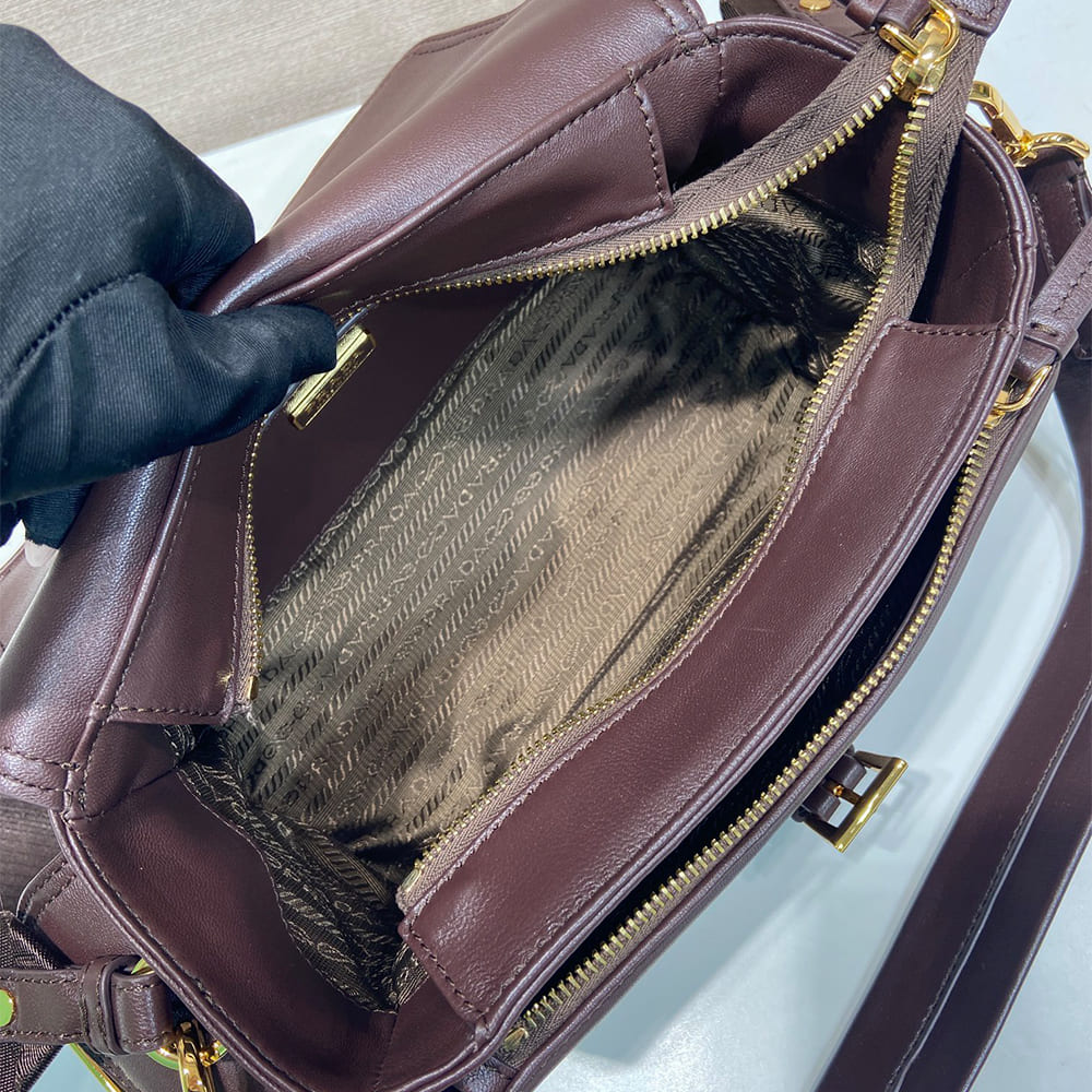 Pra*a Explore medium nappa leather shoulder bag with flap(HIGH-END GRADE)