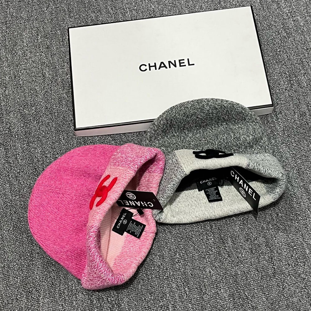 Ch**el Hat
