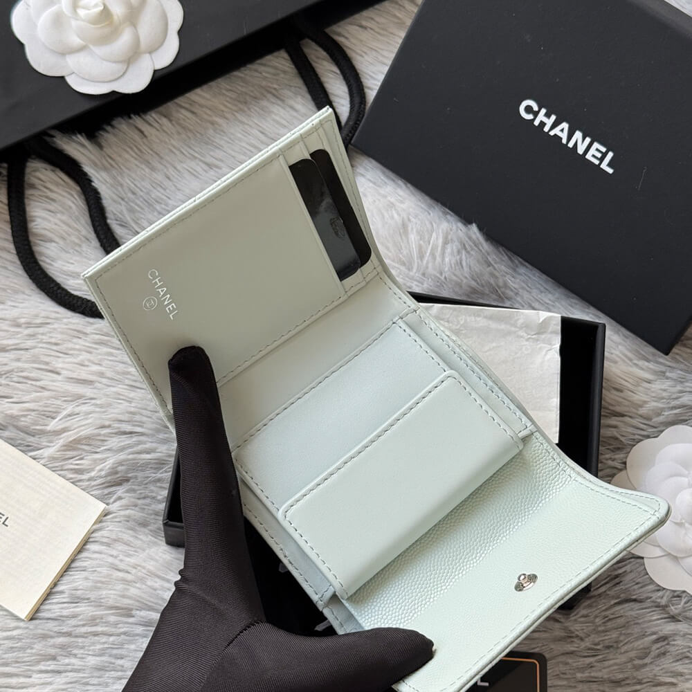 Ch**el wallet(HIGH-END GRADE)