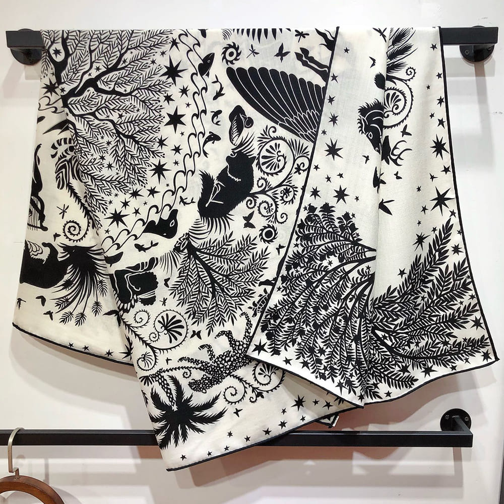 H**me5 Sous le Charme d’Orphee shawl 140