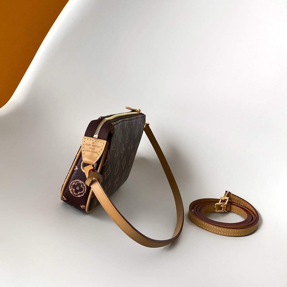 LV Pochette Accessoires