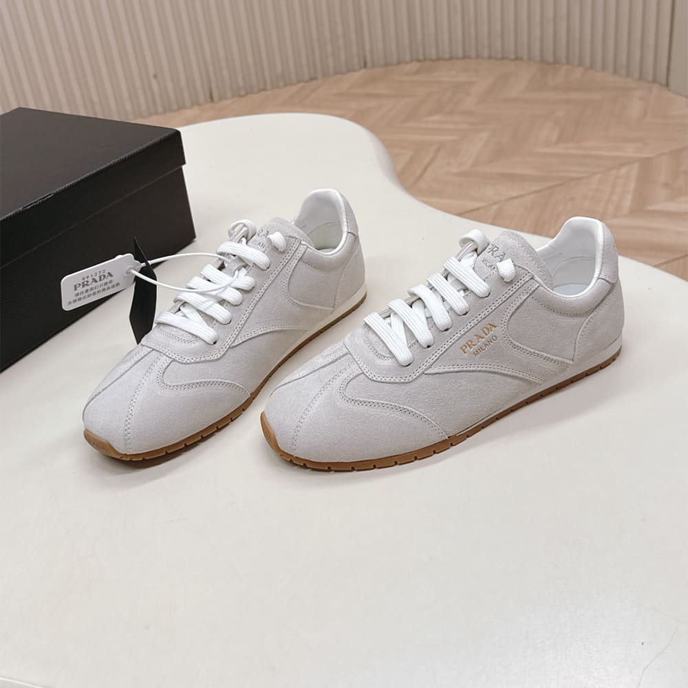 Pra*a Suede sneakers
