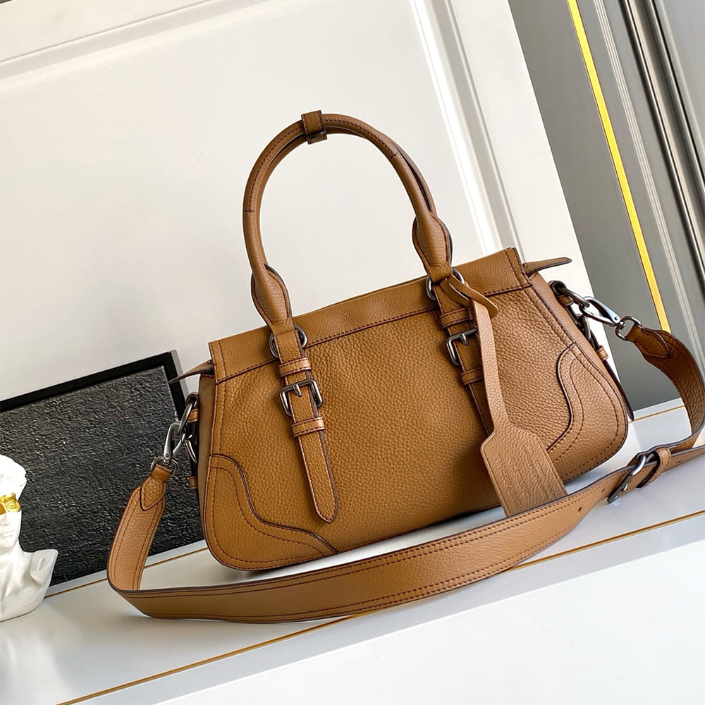 Pra*a Large leather tote bag(HIGH-END GRADE)