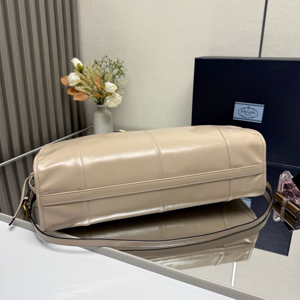 Pra*a Bonnie extra-large leather handbag(HIGH-END GRADE)
