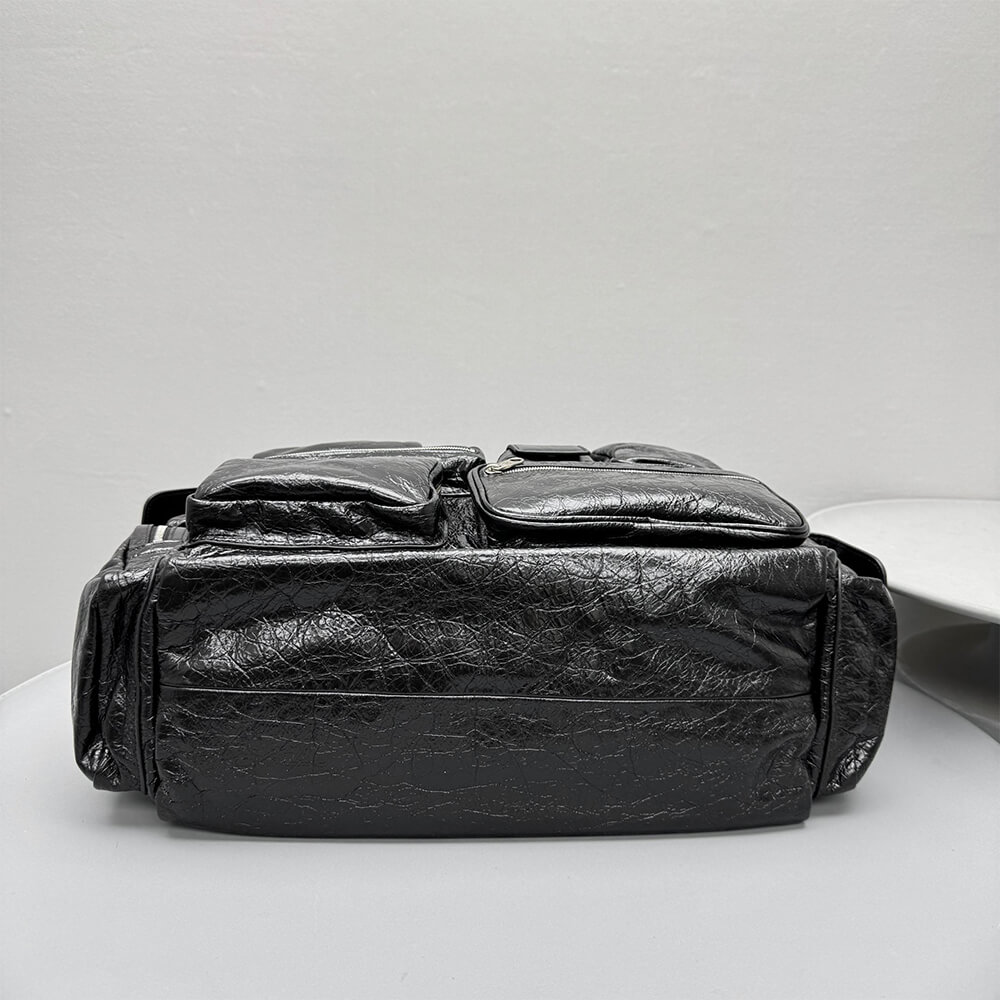 Ba1en*iaga S*perbusy Sling Bag Large in Black(HIGH-END GRADE)