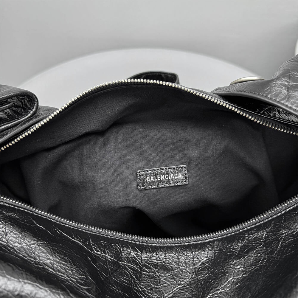 Ba1en*iaga S*perbusy Sling Bag Large in Black(HIGH-END GRADE)