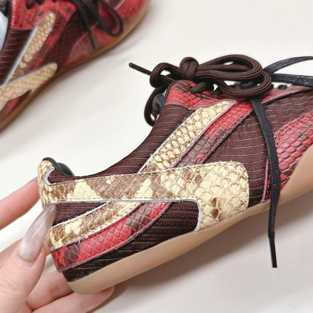 M1um1u Gymnasium Technical Sneaker