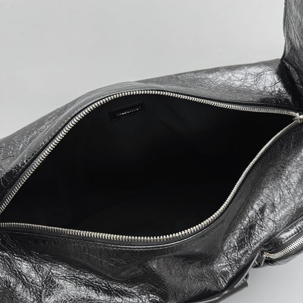 Ba1en*iaga S*perbusy Sling Bag Large in Black(HIGH-END GRADE)