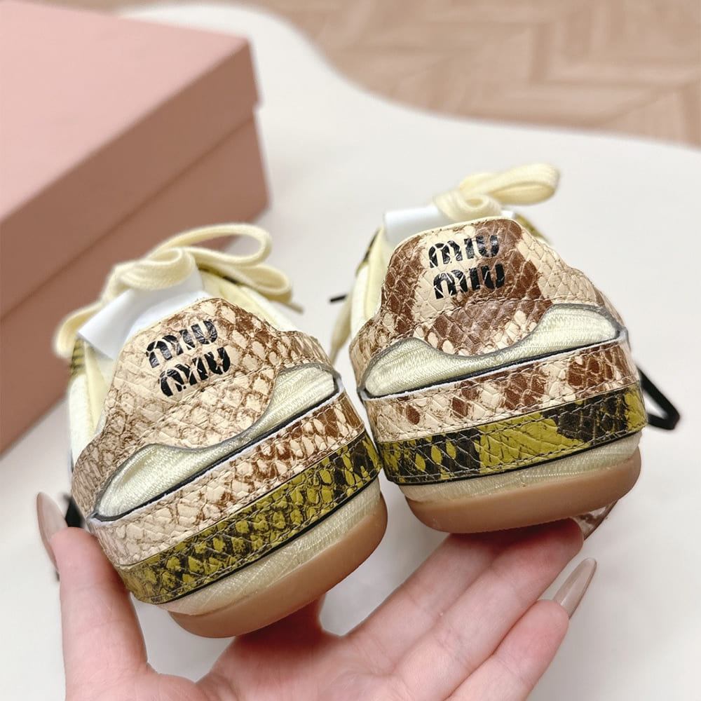 M1um1u Gymnasium Technical Sneaker