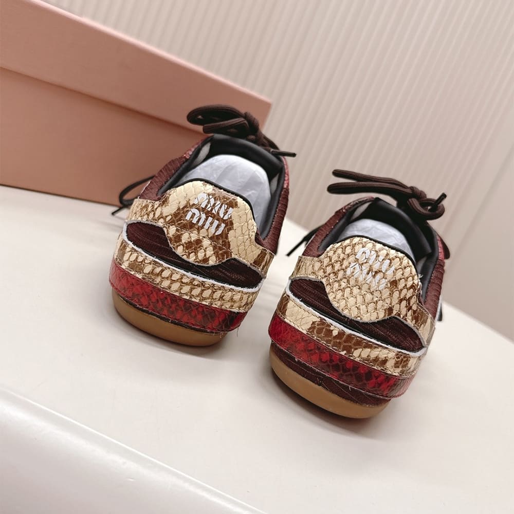 M1um1u Gymnasium Technical Sneaker