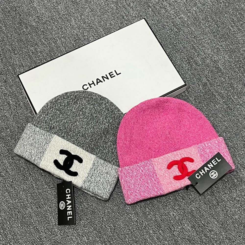 Ch**el Hat