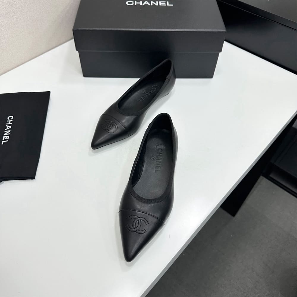 Ch**el Ballet flats